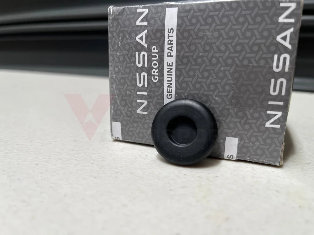 Rear Floor Plug / Grommet 28.6Mm To Suit Nissan Skyline R33 R34 74816-24U18 Nuts Bolts Screws