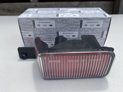 Rear Fog Light (Rhs Red) Late To Suit Nissan Skyline R34 Gtr / 20Gt 25Gt 25Gt-4 Exterior