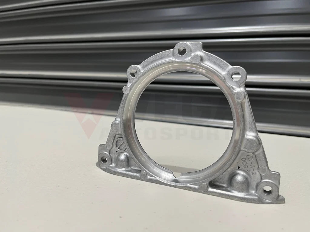 Rear Main Seal Retainer To Suit Mitsubishi Lancer Evolution 4 - 9 Cn9A Cp9A Ct9A Engine