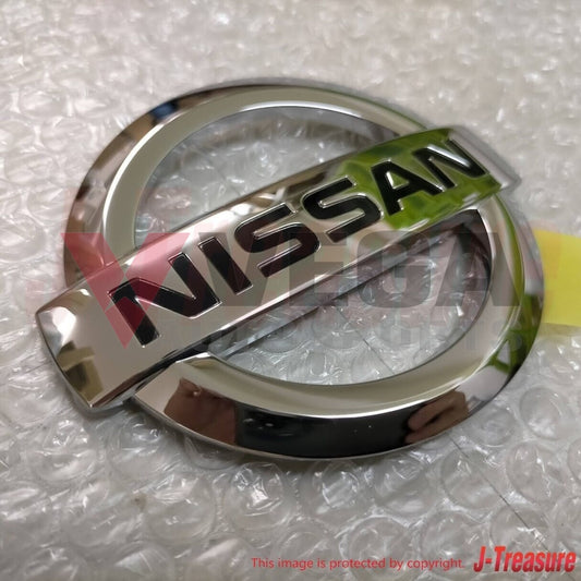 Rear Nissan Boot Emblem To Suit R35 Gtr 84890-Kb50A Emblems Badges And Decals