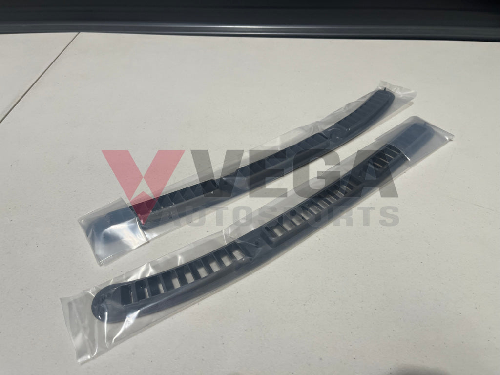 Rear Parcel Drafter Trim Set (Rhs & Lhs) To Suit Nissan Skyline R32 Models Interior