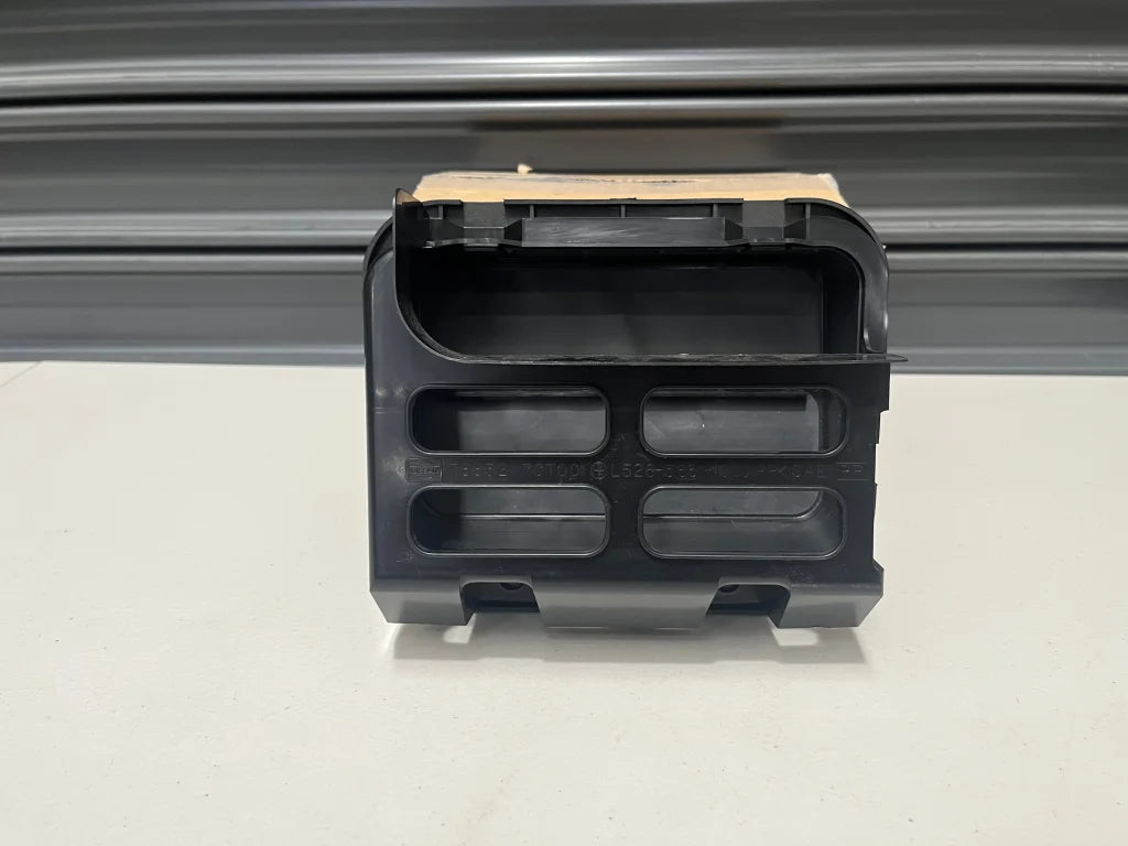Vent Insert R33 Rear Quarter Drafter Vent RHS to suit Nissan Skyline R33 / R34 Models ...