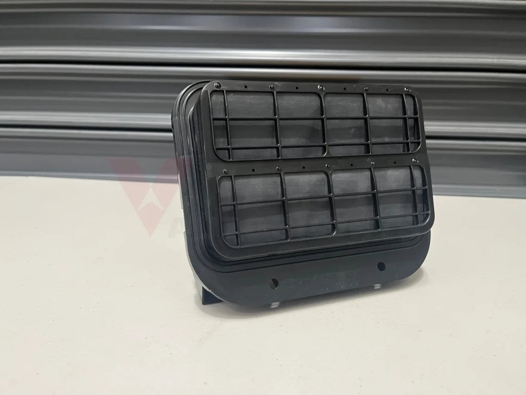 Rear Quarter Drafter Vent RHS to suit Nissan Skyline R33 / R34 Models - Vega Autosports