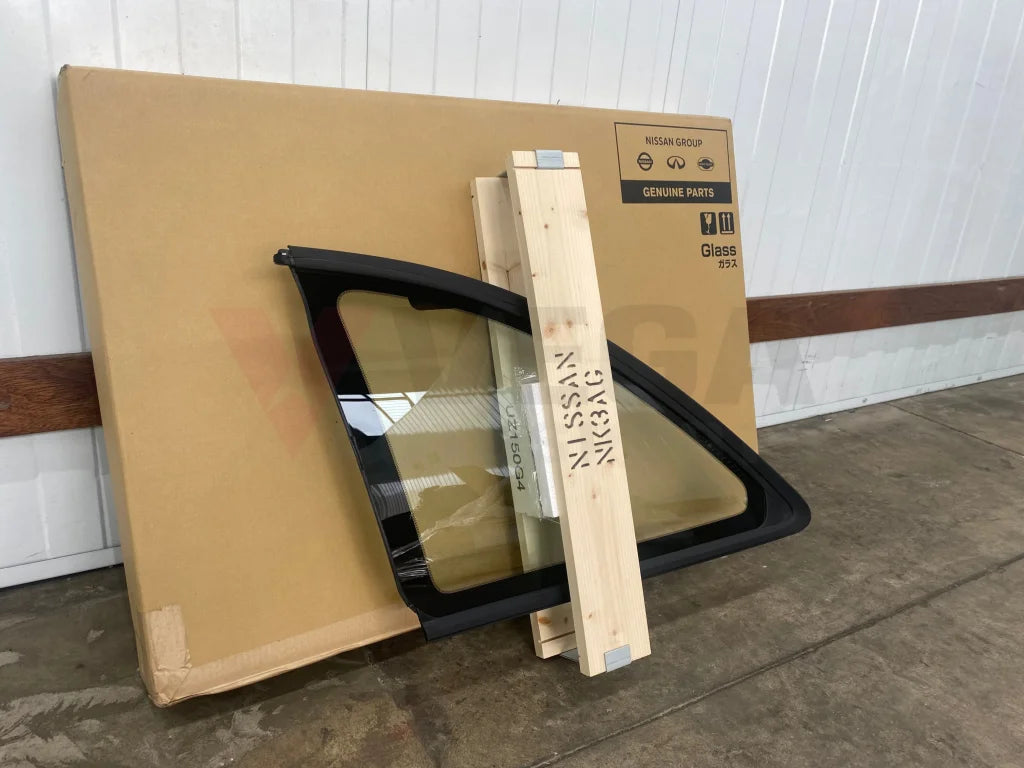 Rear Quarter Glass & Moulding (Lhs) To Suit Nissan Skyline R33 Model (All) - Coupe 83307-24U01