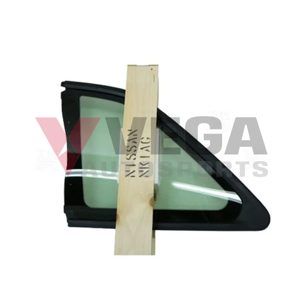 Rear Quarter Window LHS to suit Nissan Skyline R34 GTR 83307-AA110 Exterior
