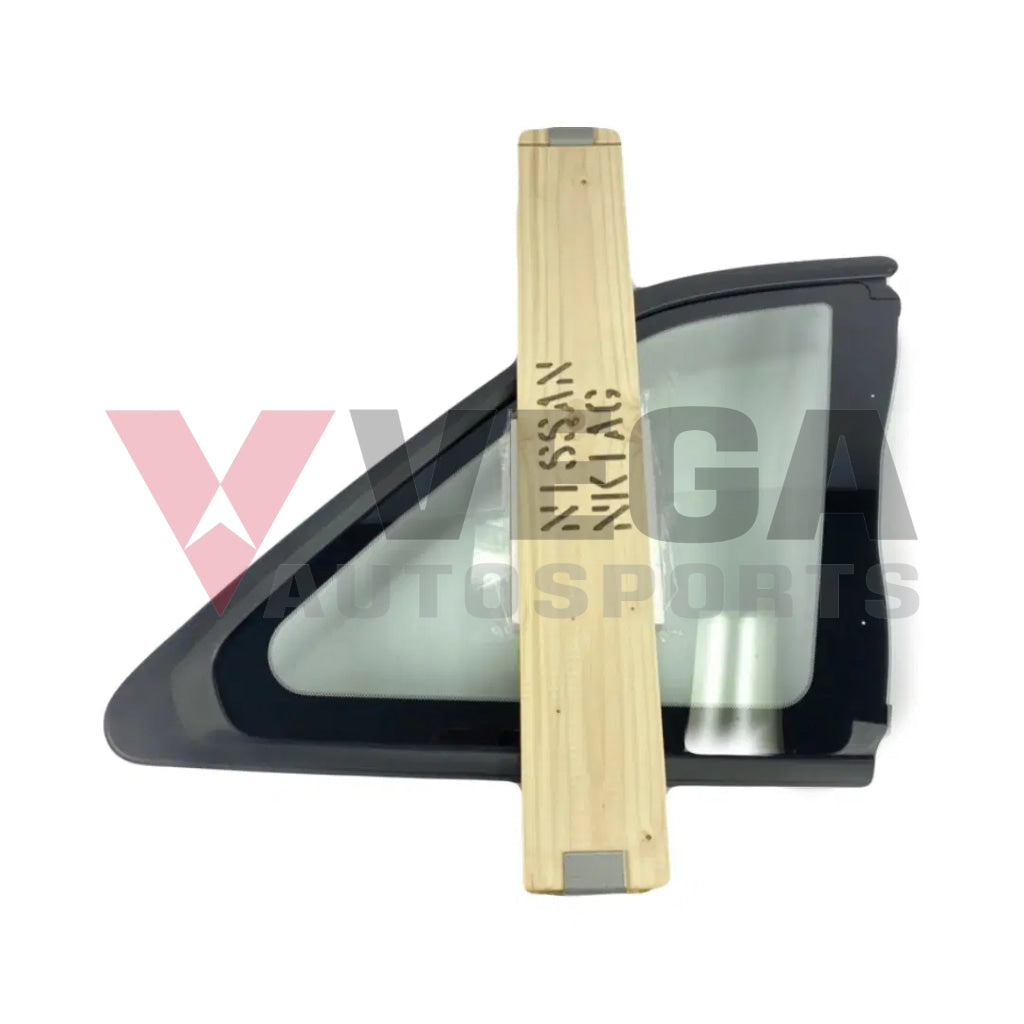 Rear Quarter Window RHS to suit Nissan Skyline R34 GTR 83306-AA110 Exterior