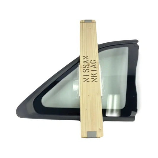 Rear Quarter Window RHS to suit Nissan Skyline R34 GTR 83306-AA110 Exterior