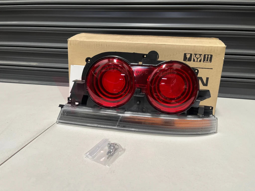 Rear Rhs Taillight Assembly For Nissan Skyline R33 Gt-R Gts-T Gts25 Gts-4 - Coupe 26554-22U25
