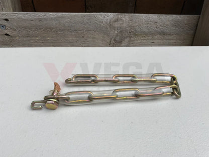 Rear Tail Gate Chain to suit Datsun 1200 Ute Sunny B120 - Vega Autosports