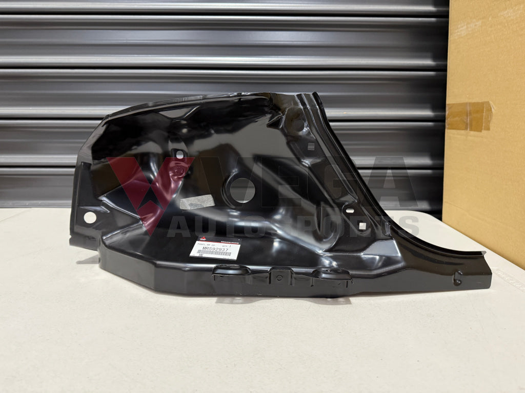 Rear Tail Light Panel LHS to suit Mitsubishi Lancer Evolution 7 / 8 / 9 MR592937 Body Panels
