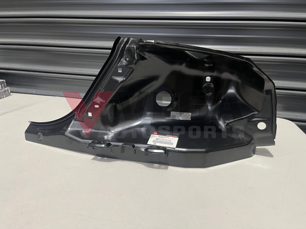 Rear Tail Light Panel RHS to suit Mitsubishi Lancer Evolution 7 / 8 / 9 MR592938 Body Panels