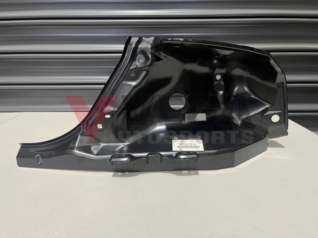 Rear Tail Light Panel RHS to suit Mitsubishi Lancer Evolution 7 / 8 / 9 MR592938 Body Panels