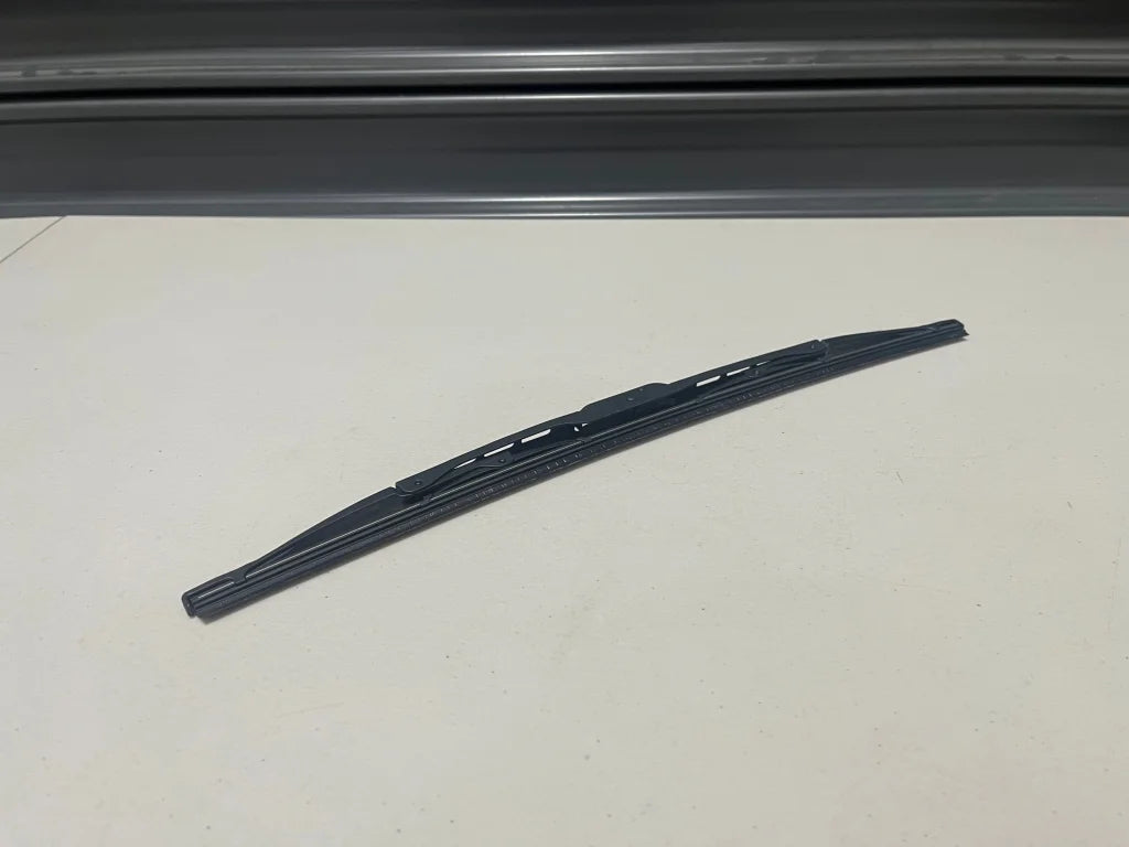 Rear Wiper Blade Assembly to suit Mitsubishi Lancer Evolution 7 / 8 / 9 CT9A MR538217 - Vega Autosports