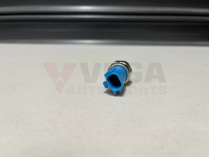 Reverse Lamp Sensor To Suit Nissan Fairlady 350/370Z Z33 Z34 X-Trail T30/31/32 32005-6J00A Gearbox