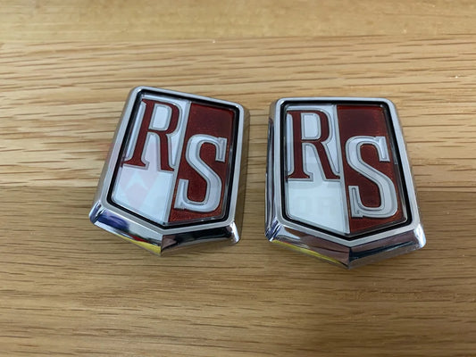 “RS" Fender Emblem Set (2 Piece) to suit Nissan Skyline RS DR30 - Vega Autosports