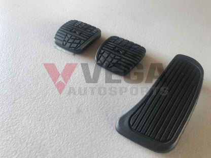 Rubber Pedal Set to Nissan Skyline R32 GTR & R33 GTR - Vega Autosports