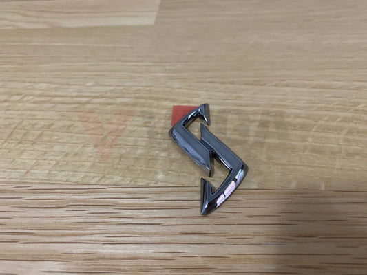 S Bonnet Badge To Suit Nissan Skyline R34 Gtt Emblems Badges And Decals