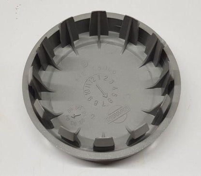 GENUINE OEM NISSAN SKYLINE CENTRE WHEEL CAP SET R32 GTR / R33 GTR - Vega Autosports