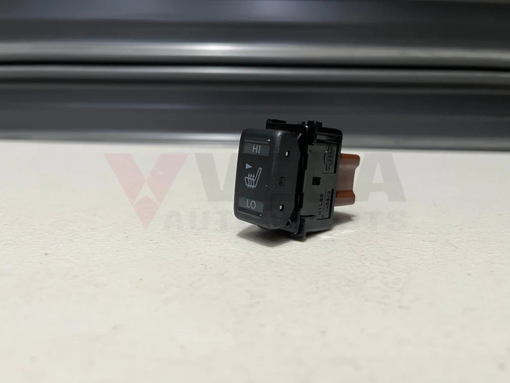 Seat Heater Switch Rhs Driver To Suit Nissan 370Z Z34 Juke F15 Murano Z51 Pathfinder R52 Patrol Y62