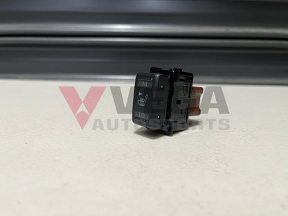 Seat Heater Switch Rhs Driver To Suit Nissan 370Z Z34 Juke F15 Murano Z51 Pathfinder R52 Patrol Y62