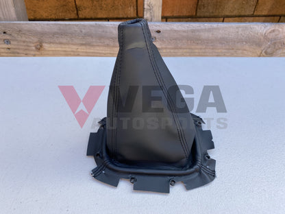 Shift Boot Black to suit Subaru 98-02 Forester / 99-01 Impreza WRX - Vega Autosports