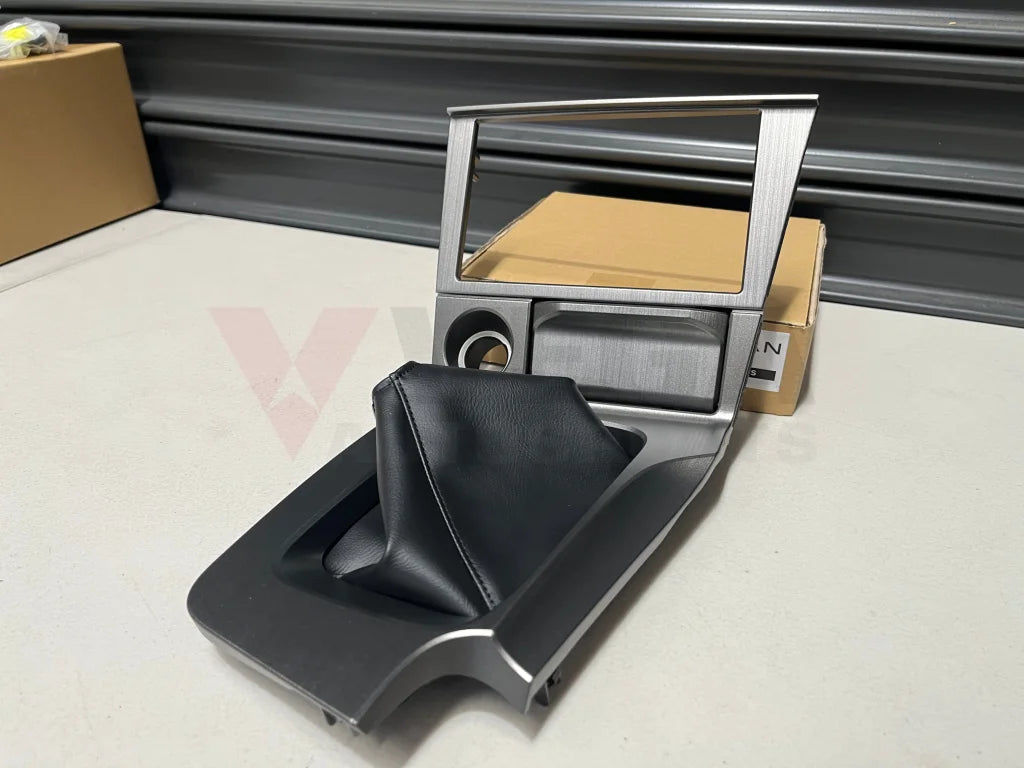 Shift Console / Ashtray and Stereo Surround Combo to suit Nissan R34 GTR Series 2 96935-AB110 / 68260-AB100
