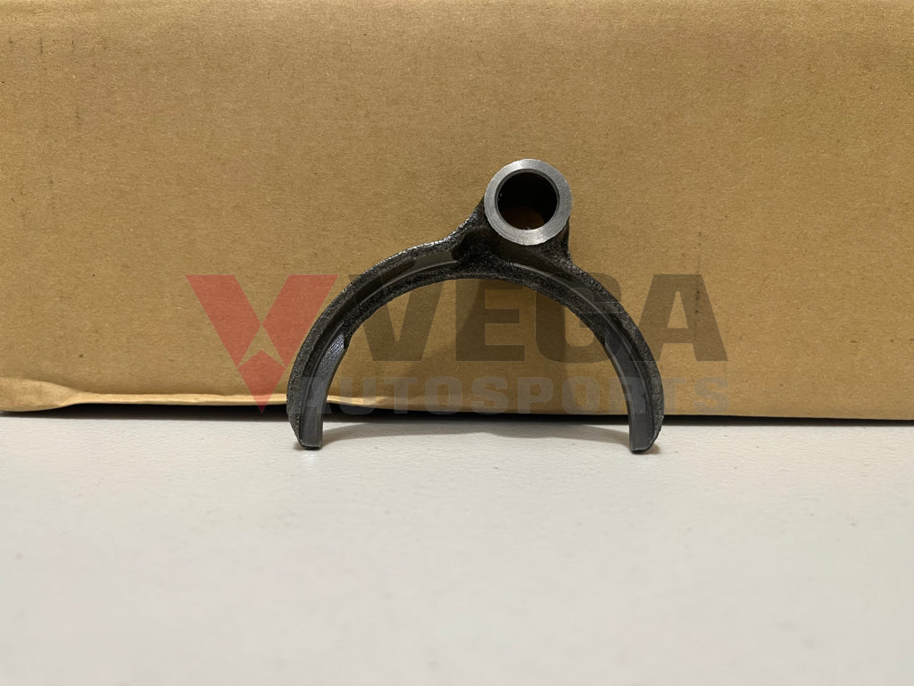 Shift Fork (F4W56A) to suit Datsun 1200 Sunny Truck Ute B120 32805-18000 - Vega Autosports