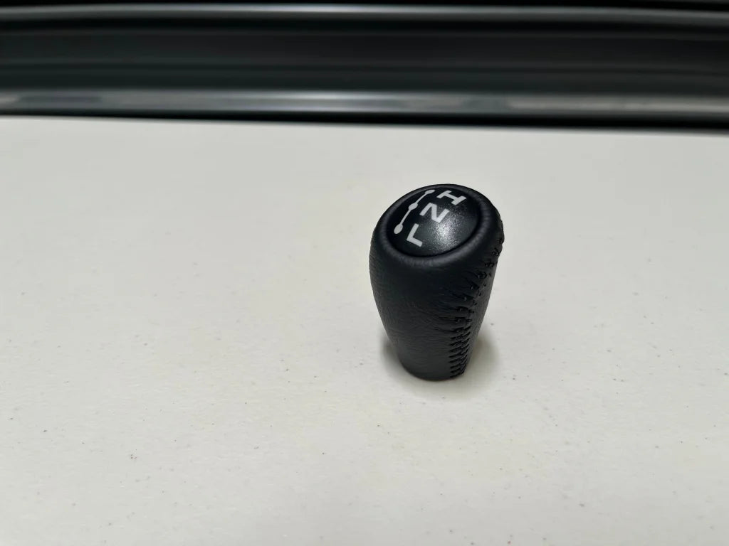 Shift Knob Lever To Suit Toyota Land Cruiser 80 100 105 Series 36303-60240-C0 Interior