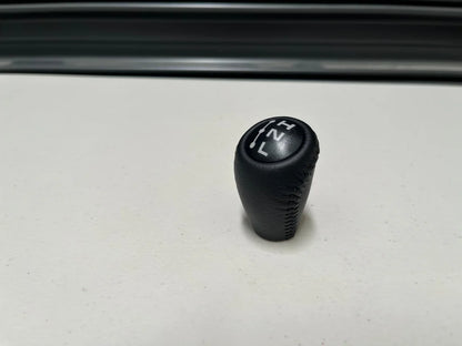 Shift Knob Lever To Suit Toyota Land Cruiser 80 100 105 Series 36303-60240-C0 Interior