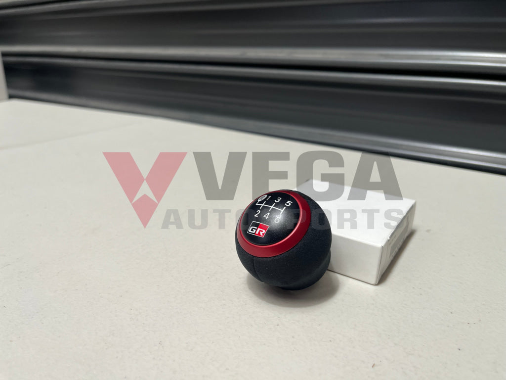 Shift Knob To Suit Toyota Gr Yaris Grmn Gxpa16 33504 Interior