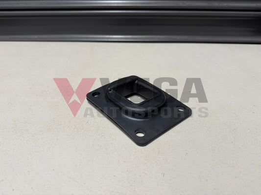 Shifter Tunnel Rubber Boot to suit Toyota Chaser JZX100 / JZX110 Chaser R154 5SP 33555 22110 Gearbox and Transmission