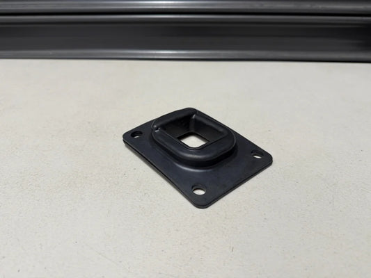 Shifter Tunnel Rubber Boot to suit Toyota Chaser JZX100 / JZX110 Chaser R154 5SP 33555 22110 Gearbox and Transmission