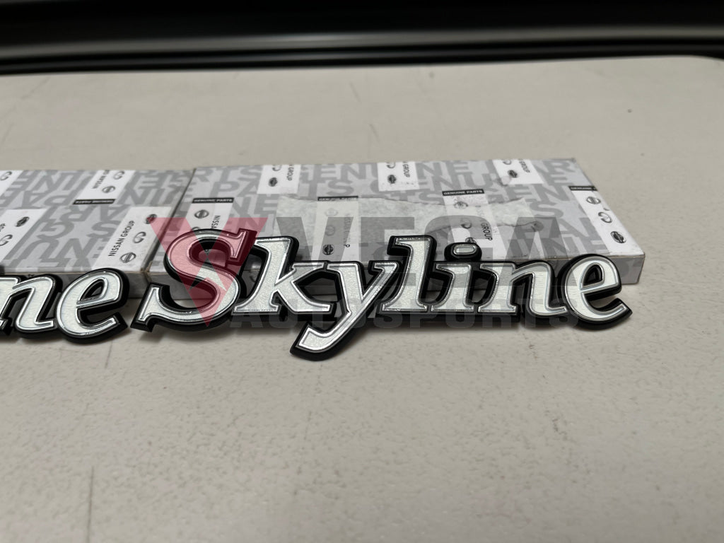 'Skyline' Side Emblem Set to suit Nissan Skyline C110 Kenmeri - Vega Autosports