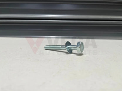 Spare Tire Carrier Clamp To Suit Mitsubishi Lancer Evolution 1 - 9 Mb870008 Interior