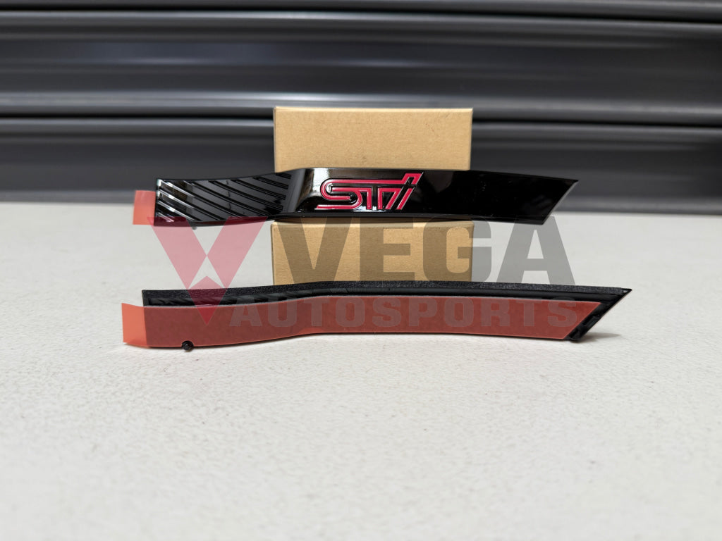 ’STI’ Black Fender Badge Emblem Pair to suit Subaru WRX STI 08-14 / WRX 11-14 ST91123ZR020 / ST91123ZR030 Emblems