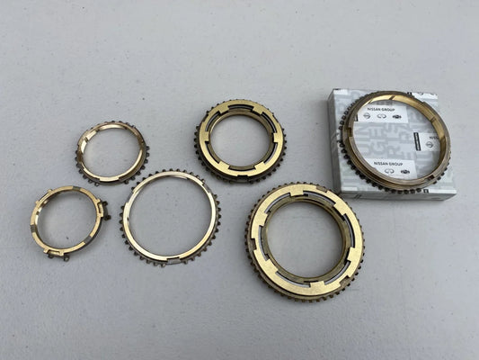 Synchroniser Ring Set (1st to 5th plus Reverse) to suit Nissan Skyline R33 GTR Series 3 Gearbox - Vega Autosports