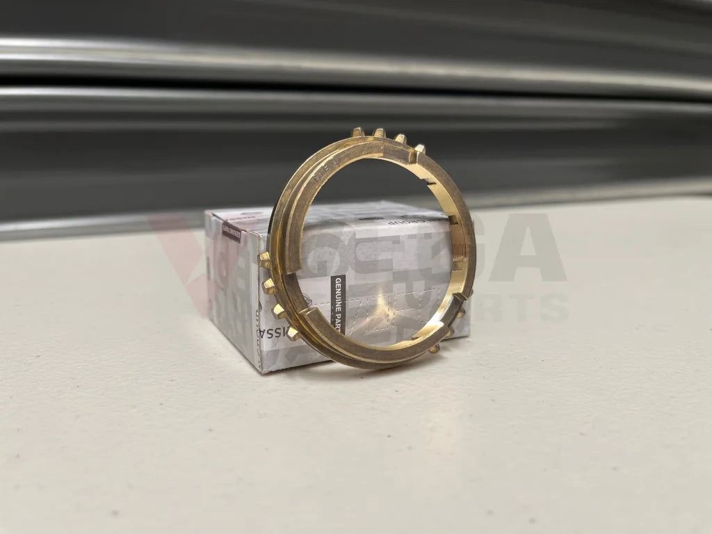 Synchronizer Ring To Suit Datsun 210 B310 4-Speed And 1979 Dogleg 5-Speed 32604-H9000 Gearbox