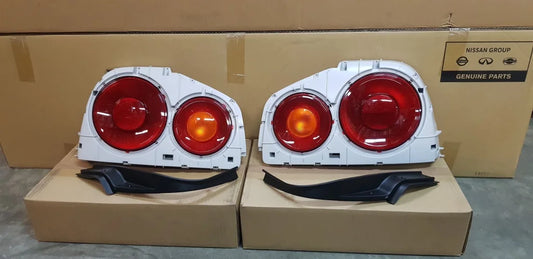 Tail light Assembly Set (RHS & LHS) to suit Nissan Skyline R34 GTR - Vega Autosports