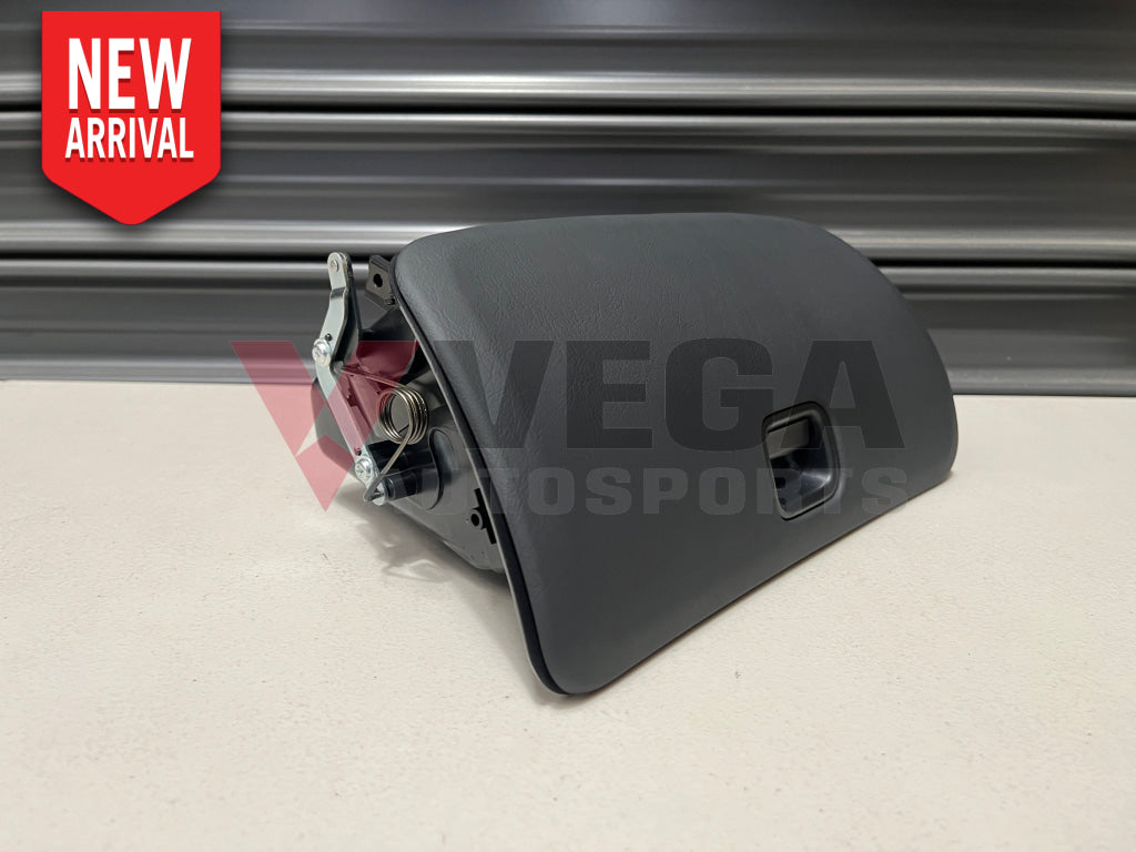 Upper Glove Box To Suit Mitsubishi Lancer Cm5A Interior