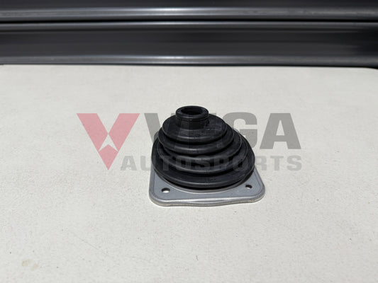 Upper Rubber Shift Boot to to suit Toyota Chaser JZX90 / JZX100 58280 22100 Gearbox and Transmission