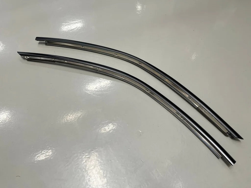 Upper Weather Strip Retainer Set Rhs & Lhs To Suit Nissan Silvia S15 Exterior
