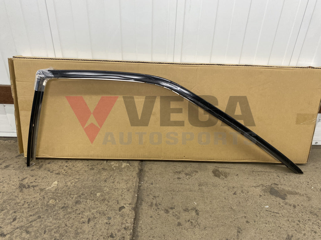 Upper Weatherstrip Retainer Moulding (Rhs) To Suit R32 Gtr / Gts-T (All Coupe) Genuine Nissan