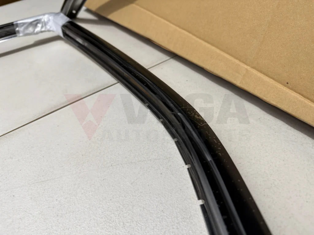 Upper Weatherstrip Retainer Moulding Set RHS & LHS to suit R32 GTR / GTS-T (All Coupe) 76871-04U00 / 76870-04U00