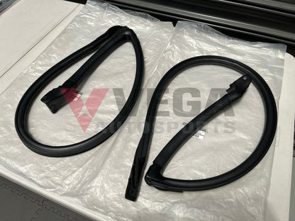 Upper Weatherstrip Set Rhs & Lhs To Suit Nissan Silvia S13 / 180Sx Models Exterior