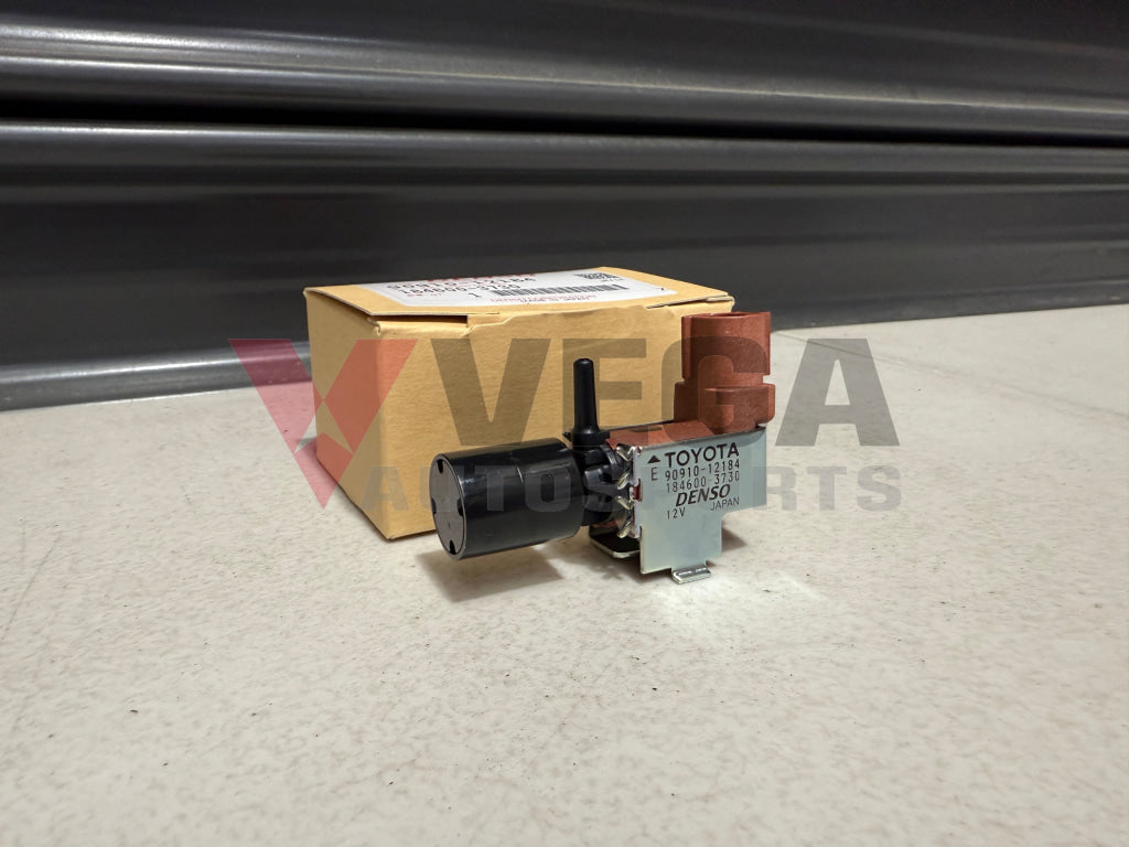 Vacuum Solenoid Valve to suit Toyota Hilux KUN125/126/135/15/16/25/35/16 Landcruiser HDJ100 / HDJ101 / HDJ78 / HDJ79