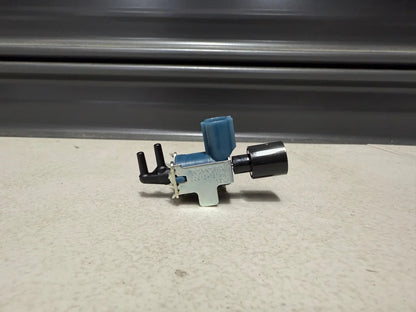 Vacuum Solenoid Valve to suit Toyota Landcruiser 70 78 79 80 100 105 Series HZJ 1HZ HDJ 1HD 90910-12155 Engine