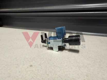 Vacuum Solenoid Valve to suit Toyota Landcruiser 70 78 79 80 100 105 Series HZJ 1HZ HDJ 1HD 90910-12155 Engine