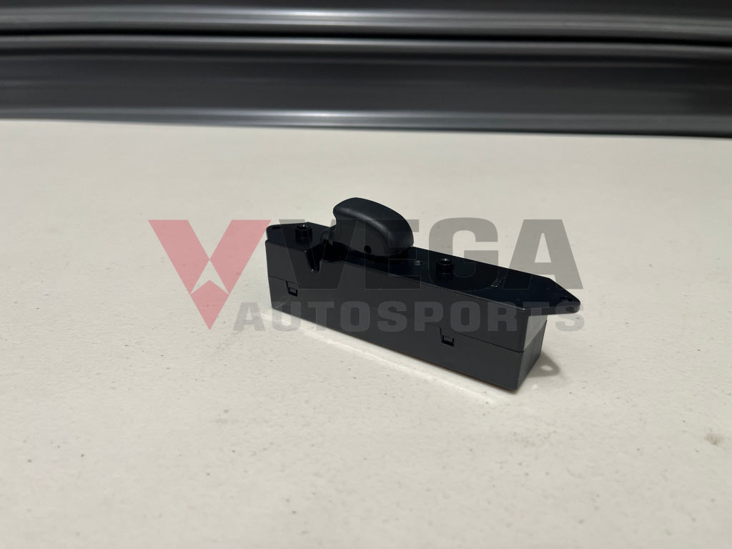 Window Switch Assembly (Rear, RHS) to suit Mitsubishi Lancer Evolution 5 / 6 / 6.5 TME CP9A - Vega Autosports