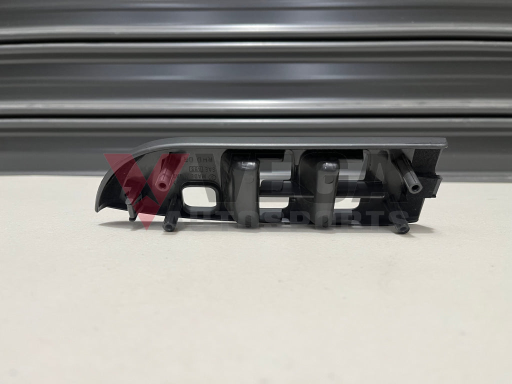 Window Switch Panel (Front Rhs) To Suit Subaru Impreza Gc8 98-00 83082Fa000Oe Interior