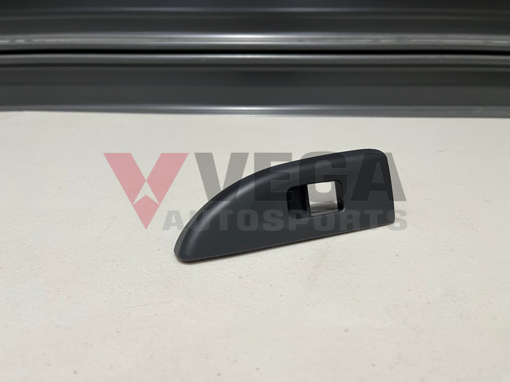 Window Switch Panel (Rear Lhs) To Suit Subaru Impreza Gc8 Gf8 98-00 83082Fa070Oe Interior